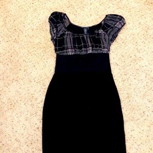 Size medium max edition dress